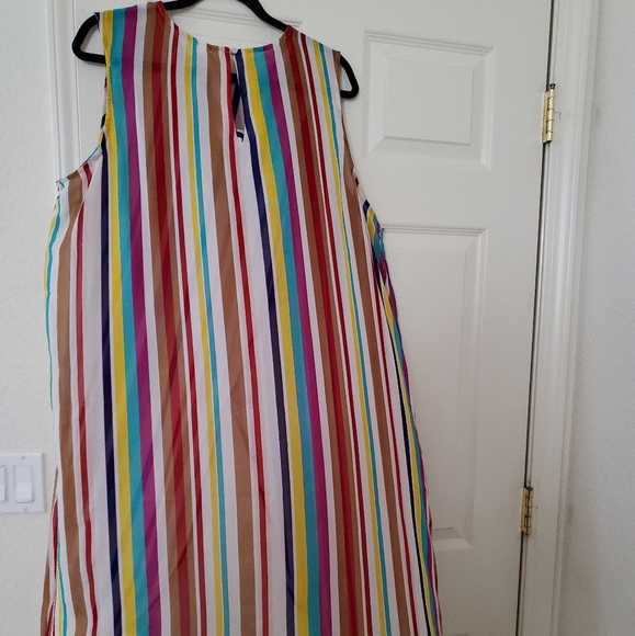 Tunic - Picture 2 of 2